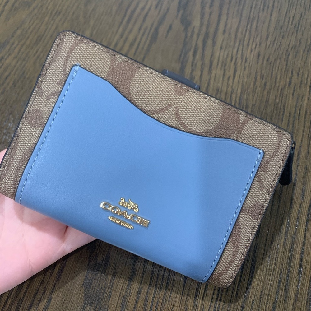 NWT Coach wallet
